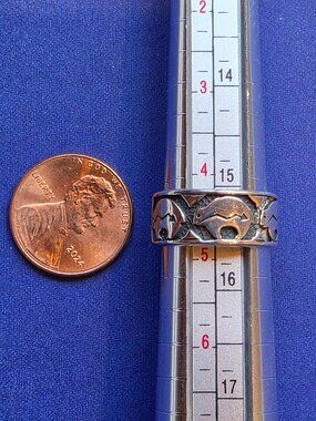 Shube Sterling Silver Spirit Bear Band Ring, size 4.5